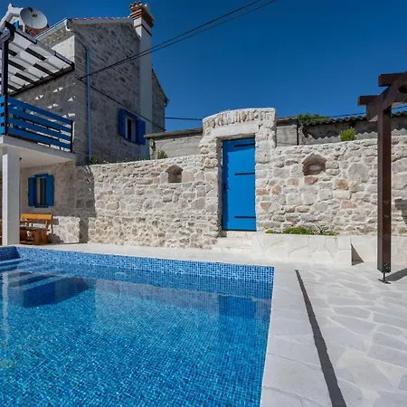 House Anadora With Pool - * Zlarin