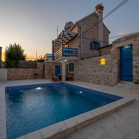House Anadora With Pool - Zlarin