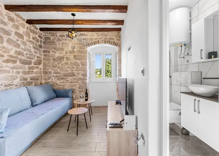 Apartment House Anadora With Pool -