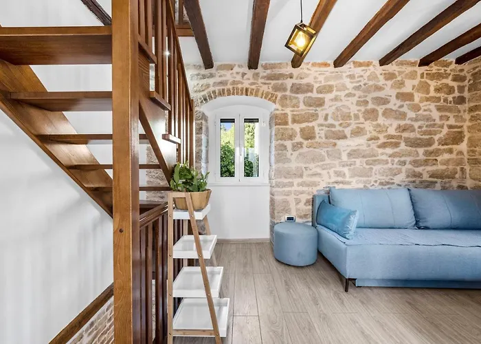 דירה House Anadora With Pool - *