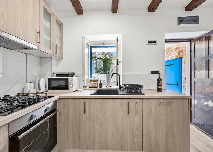 Apartment House Anadora With Pool - *