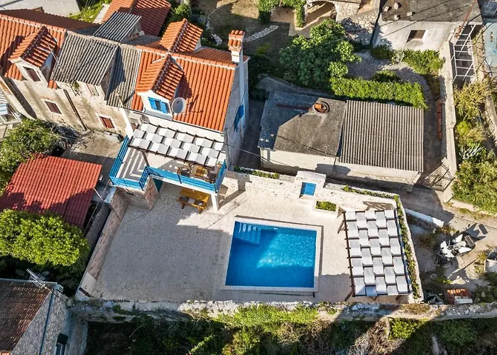 House Anadora With Pool - Apartment *